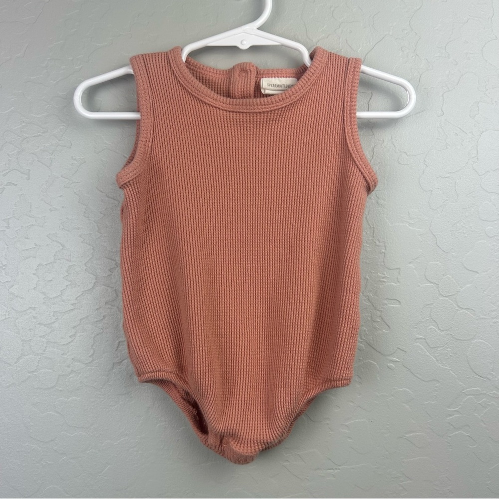 ⭐️Spearmint Love dusty rose organic waffle bubble Romper size 12-18 months